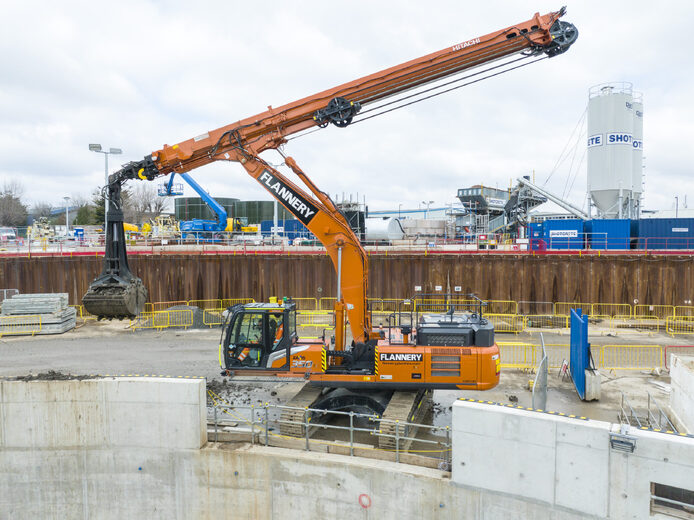 Hitachi Plant Hire - Flannery on HS2 Victoria Road Box Junction